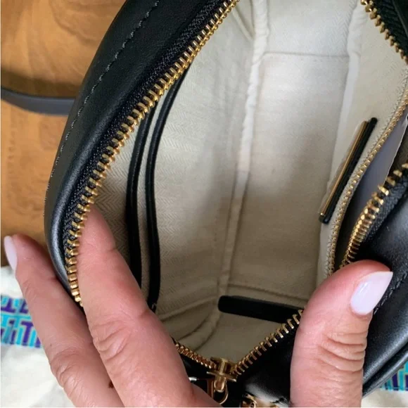 Tory Burch Kira Chevron camera bag - Picture 12 of 13